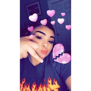 Meet your Posher, Alexandra